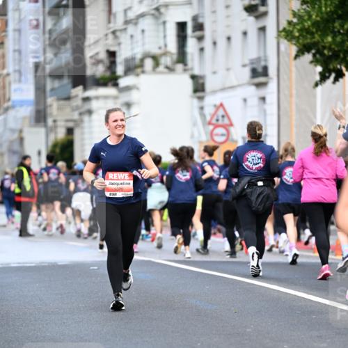 14.06.2026 - REWE Women's Run Dr. Thomas Lammeyer http://msf.ph/oto/9779139 14.06.2026 10:47:08 Laufen 5070 meine-sportfotos.de