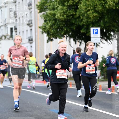 14.06.2026 - REWE Women's Run Dr. Thomas Lammeyer http://msf.ph/oto/9779222 14.06.2026 10:47:19 Laufen 5023, 5500, 5964, 7 meine-sportfotos.de