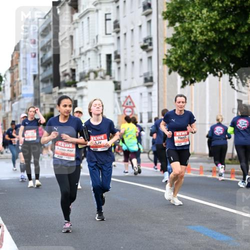 14.06.2026 - REWE Women's Run Dr. Thomas Lammeyer http://msf.ph/oto/9779248 14.06.2026 10:47:22 Laufen 5679, 5778 meine-sportfotos.de