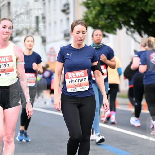 14.06.2026 - REWE Women's Run Dr. Thomas Lammeyer http://msf.ph/oto/9779284 14.06.2026 10:47:30 Laufen 5228, 7, 5933, 7 meine-sportfotos.de