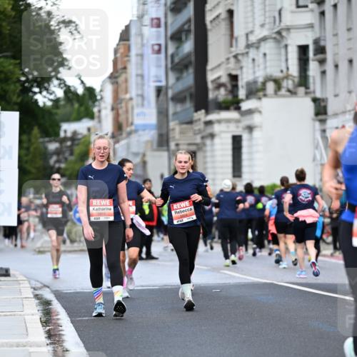 14.06.2026 - REWE Women's Run Dr. Thomas Lammeyer http://msf.ph/oto/9779313 14.06.2026 10:47:32 Laufen 5911, 5924 meine-sportfotos.de