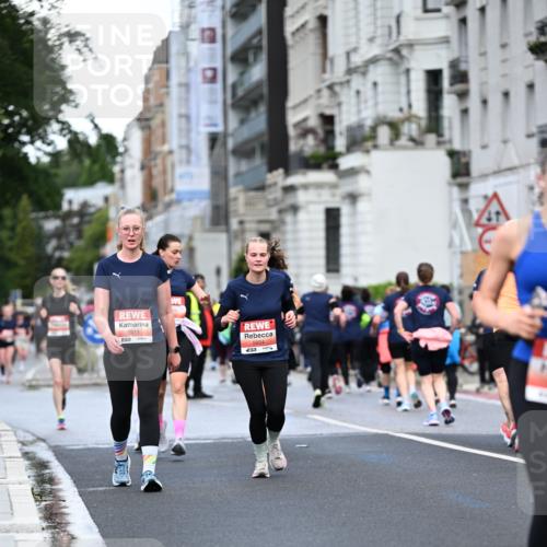 14.06.2026 - REWE Women's Run Dr. Thomas Lammeyer http://msf.ph/oto/9779315 14.06.2026 10:47:32 Laufen 5911, 5924 meine-sportfotos.de