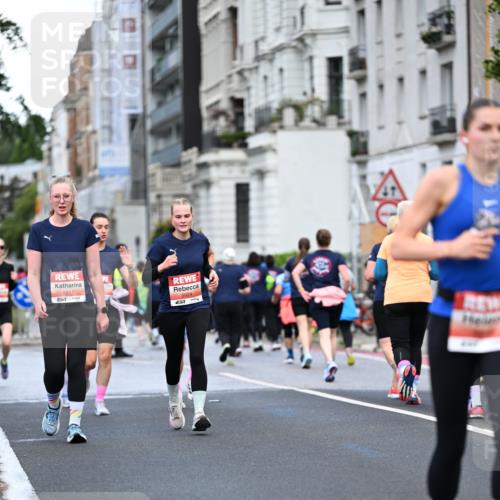 14.06.2026 - REWE Women's Run Dr. Thomas Lammeyer http://msf.ph/oto/9779317 14.06.2026 10:47:33 Laufen 5911, 5924, 94 meine-sportfotos.de