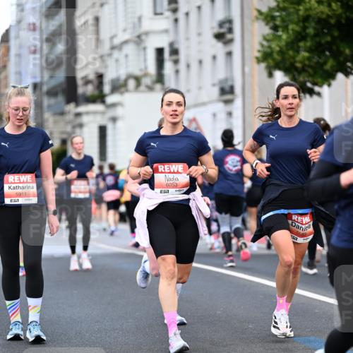 14.06.2026 - REWE Women's Run Dr. Thomas Lammeyer http://msf.ph/oto/9779358 14.06.2026 10:47:36 Laufen 5911, 7, 6053, 5583 meine-sportfotos.de