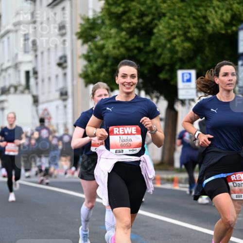 14.06.2026 - REWE Women's Run Dr. Thomas Lammeyer http://msf.ph/oto/9779378 14.06.2026 10:47:37 Laufen 6053, 55, 517 meine-sportfotos.de