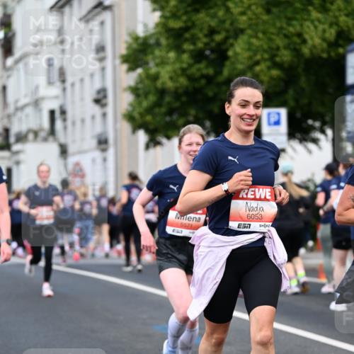 14.06.2026 - REWE Women's Run Dr. Thomas Lammeyer http://msf.ph/oto/9779381 14.06.2026 10:47:38 Laufen 5571, 577, 6053 meine-sportfotos.de