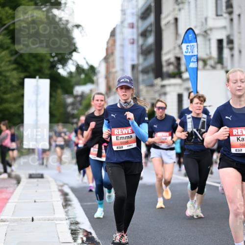 14.06.2026 - REWE Women's Run Dr. Thomas Lammeyer http://msf.ph/oto/9779474 14.06.2026 10:47:46 Laufen 5598, 7, 5, 30, 580, 57 meine-sportfotos.de