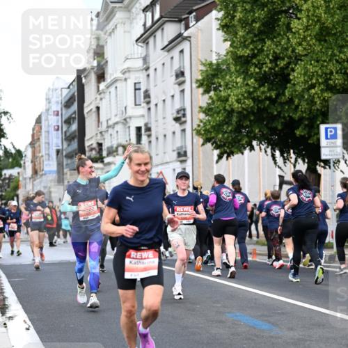 14.06.2026 - REWE Women's Run Dr. Thomas Lammeyer http://msf.ph/oto/9779545 14.06.2026 10:47:51 Laufen 5581 meine-sportfotos.de