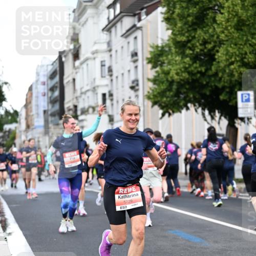 14.06.2026 - REWE Women's Run Dr. Thomas Lammeyer http://msf.ph/oto/9779550 14.06.2026 10:47:51 Laufen 5729 meine-sportfotos.de