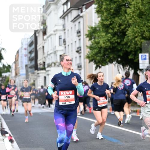 14.06.2026 - REWE Women's Run Dr. Thomas Lammeyer http://msf.ph/oto/9779567 14.06.2026 10:47:53 Laufen 5047, 7 meine-sportfotos.de