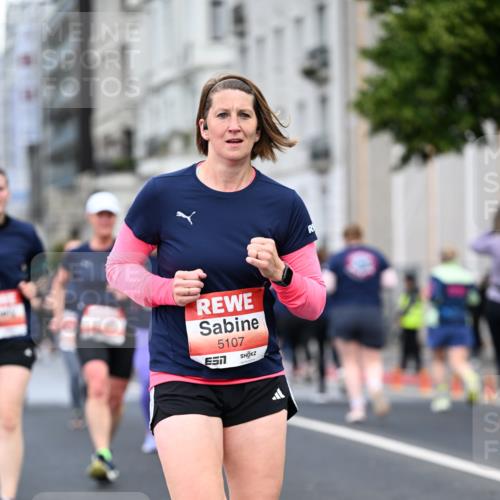 14.06.2026 - REWE Women's Run Dr. Thomas Lammeyer http://msf.ph/oto/9779635 14.06.2026 10:47:58 Laufen 5107 meine-sportfotos.de