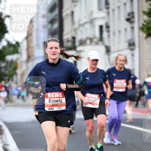 14.06.2026 - REWE Women's Run Dr. Thomas Lammeyer http://msf.ph/oto/9779648 14.06.2026 10:47:59 Laufen 5337 meine-sportfotos.de