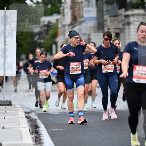 14.06.2026 - REWE Women's Run Dr. Thomas Lammeyer http://msf.ph/oto/9779801 14.06.2026 10:48:12 Laufen 5095, 5154, 7, 4147 meine-sportfotos.de