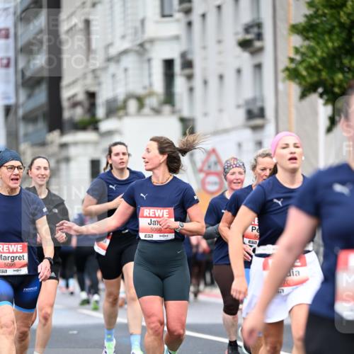 14.06.2026 - REWE Women's Run Dr. Thomas Lammeyer http://msf.ph/oto/9779833 14.06.2026 10:48:16 Laufen 12, 5095, 7, 5066, 7, 50 meine-sportfotos.de