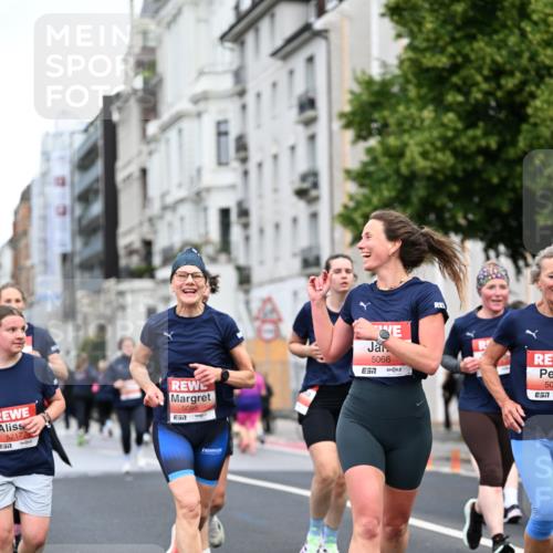 14.06.2026 - REWE Women's Run Dr. Thomas Lammeyer http://msf.ph/oto/9779858 14.06.2026 10:48:18 Laufen 5217, 5095, 7, 5066, 7, 50 meine-sportfotos.de