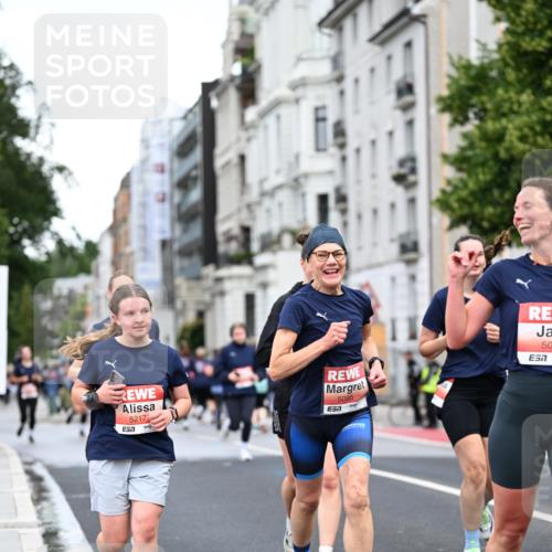 14.06.2026 - REWE Women's Run Dr. Thomas Lammeyer http://msf.ph/oto/9779863 14.06.2026 10:48:18 Laufen 5217, 7, 5095, 50 meine-sportfotos.de