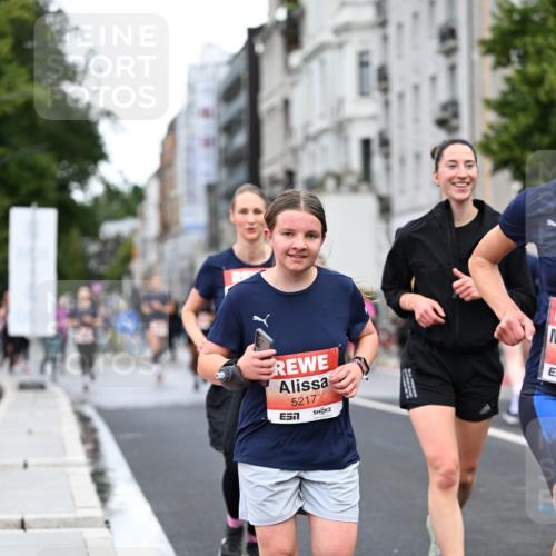 14.06.2026 - REWE Women's Run Dr. Thomas Lammeyer http://msf.ph/oto/9779879 14.06.2026 10:48:19 Laufen 5217 meine-sportfotos.de