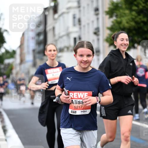14.06.2026 - REWE Women's Run Dr. Thomas Lammeyer http://msf.ph/oto/9779888 14.06.2026 10:48:20 Laufen 8, 217, 5217, 57 meine-sportfotos.de