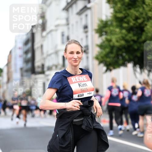 14.06.2026 - REWE Women's Run Dr. Thomas Lammeyer http://msf.ph/oto/9779894 14.06.2026 10:48:20 Laufen 5303 meine-sportfotos.de