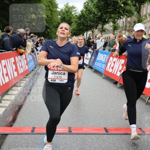 14.06.2026 - REWE Women's Run Strokosch-Dieckow http://msf.ph/oto/9779908 14.06.2026 09:58:10 Ziel 10069, 10605, 10638, 10640, 10912, 10930, 11160, 11240, 11370, 11479 meine-sportfotos.de