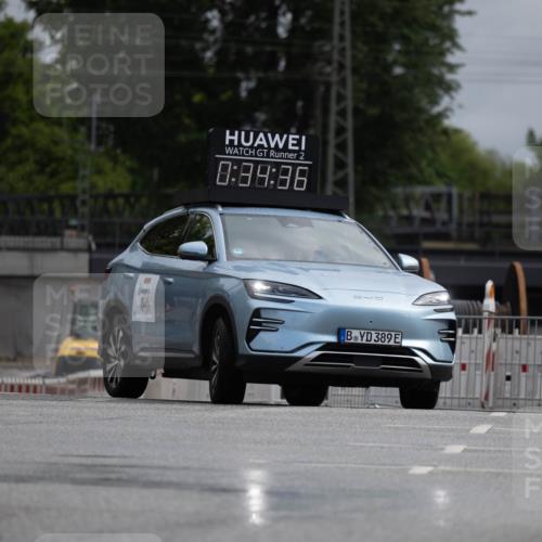 14.06.2026 - REWE Women's Run Michael Strokosch http://msf.ph/oto/9779914 14.06.2026 09:35:02 Laufen 2, 0, 88, 86, 389 meine-sportfotos.de