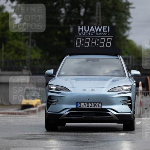 14.06.2026 - REWE Women's Run Michael Strokosch http://msf.ph/oto/9779934 14.06.2026 09:35:04 Laufen 4, 2, 0, 89, 88, 389 meine-sportfotos.de