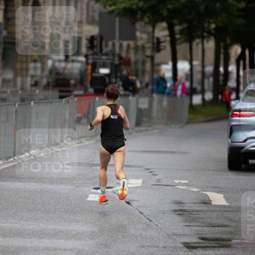 14.06.2026 - REWE Women's Run Michael Strokosch http://msf.ph/oto/9779983 14.06.2026 09:35:19 Laufen 2, 0, 34, 53, 389 meine-sportfotos.de