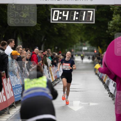 14.06.2026 - REWE Women's Run Michael Strokosch http://msf.ph/oto/9779996 14.06.2026 09:41:43 Laufen 7, 0, 48, 47, 11507 meine-sportfotos.de