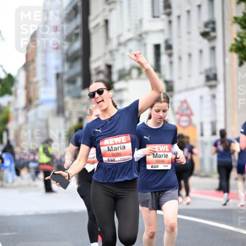 14.06.2026 - REWE Women's Run Dr. Thomas Lammeyer http://msf.ph/oto/9780010 14.06.2026 10:48:30 Laufen 5086, 65, 5595, 7 meine-sportfotos.de