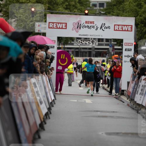 14.06.2026 - REWE Women's Run Michael Strokosch http://msf.ph/oto/9780038 14.06.2026 09:45:19 Laufen 5, 0, 44, 53, 34 meine-sportfotos.de