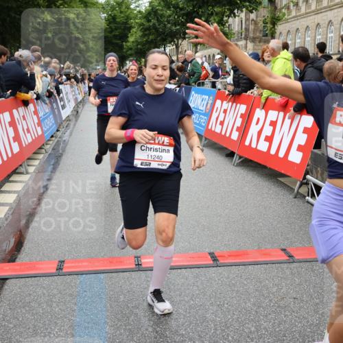 14.06.2026 - REWE Women's Run Strokosch-Dieckow http://msf.ph/oto/9780087 14.06.2026 09:58:15 Ziel 10338, 10423, 10605, 10638, 10640, 10930, 11160, 11240, 11370, 11479 meine-sportfotos.de