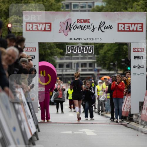 14.06.2026 - REWE Women's Run Michael Strokosch http://msf.ph/oto/9780136 14.06.2026 09:46:37 Laufen 7, 5, 0, 00, 00, 3 meine-sportfotos.de