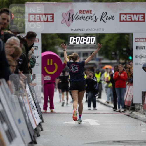14.06.2026 - REWE Women's Run Michael Strokosch http://msf.ph/oto/9780174 14.06.2026 09:46:53 Laufen 5, 0, 00, 00, 7 meine-sportfotos.de