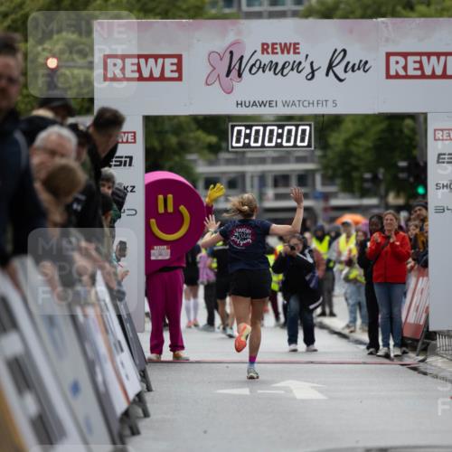 14.06.2026 - REWE Women's Run Michael Strokosch http://msf.ph/oto/9780186 14.06.2026 09:46:54 Laufen 5, 0, 00, 00, 4 meine-sportfotos.de