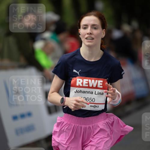 14.06.2026 - REWE Women's Run Michael Strokosch http://msf.ph/oto/9780268 14.06.2026 09:49:40 Laufen 0650 meine-sportfotos.de