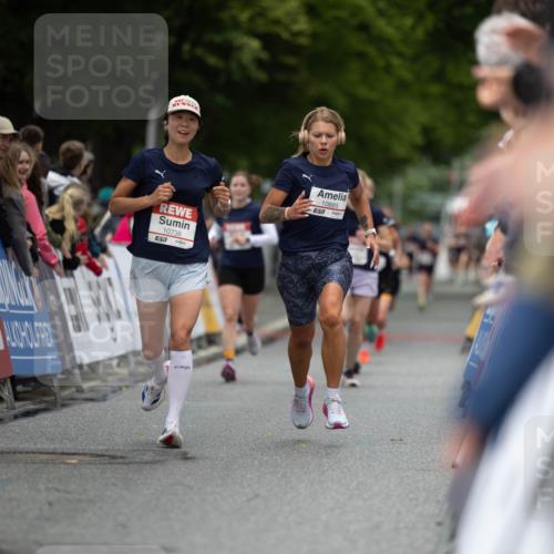 14.06.2026 - REWE Women's Run Michael Strokosch http://msf.ph/oto/9780281 14.06.2026 09:49:56 Laufen 10738, 57, 10885, 57 meine-sportfotos.de