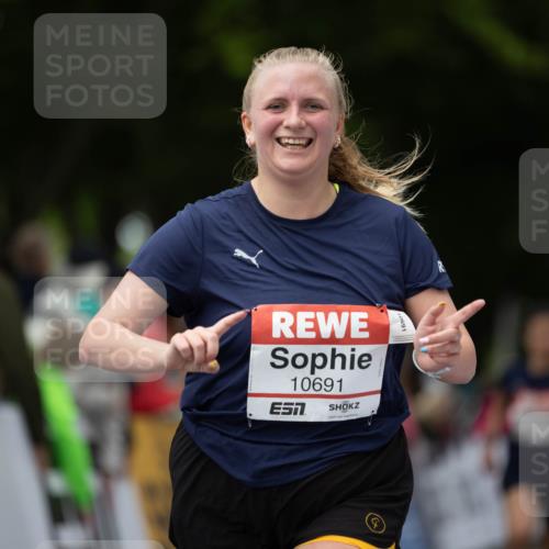 14.06.2026 - REWE Women's Run Michael Strokosch http://msf.ph/oto/9780309 14.06.2026 09:50:06 Laufen 10691 meine-sportfotos.de