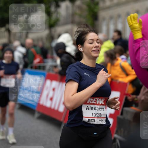 14.06.2026 - REWE Women's Run Michael Strokosch http://msf.ph/oto/9780324 14.06.2026 09:50:32 Laufen 10958, 7 meine-sportfotos.de