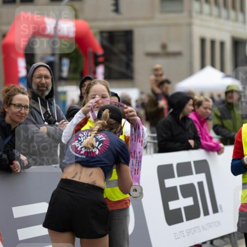 14.06.2026 - REWE Women's Run Michael Strokosch http://msf.ph/oto/9780347 14.06.2026 09:51:00 Laufen 7645, 51 meine-sportfotos.de