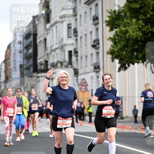 14.06.2026 - REWE Women's Run Dr. Thomas Lammeyer http://msf.ph/oto/9780363 14.06.2026 10:49:01 Laufen 6056, 7, 6054 meine-sportfotos.de