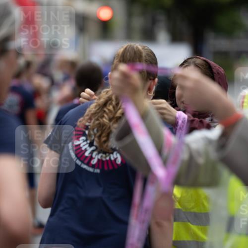 14.06.2026 - REWE Women's Run Michael Strokosch http://msf.ph/oto/9780367 14.06.2026 09:51:28 Laufen  meine-sportfotos.de