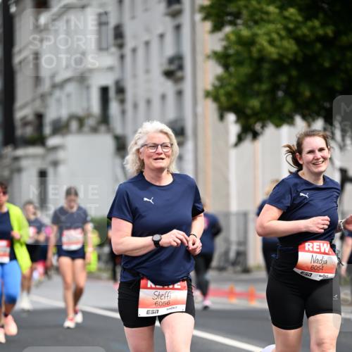 14.06.2026 - REWE Women's Run Dr. Thomas Lammeyer http://msf.ph/oto/9780375 14.06.2026 10:49:02 Laufen 6056, 6054 meine-sportfotos.de