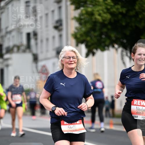 14.06.2026 - REWE Women's Run Dr. Thomas Lammeyer http://msf.ph/oto/9780382 14.06.2026 10:49:02 Laufen 6056, 6054, 57 meine-sportfotos.de