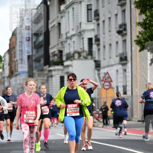 14.06.2026 - REWE Women's Run Dr. Thomas Lammeyer http://msf.ph/oto/9780390 14.06.2026 10:49:03 Laufen 5340, 57, 6016 meine-sportfotos.de