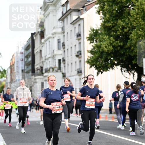 14.06.2026 - REWE Women's Run Dr. Thomas Lammeyer http://msf.ph/oto/9780514 14.06.2026 10:49:12 Laufen 5886, 57, 57 meine-sportfotos.de