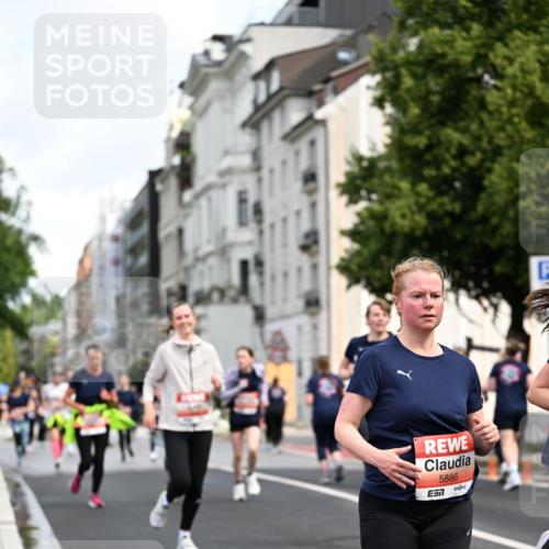 14.06.2026 - REWE Women's Run Dr. Thomas Lammeyer http://msf.ph/oto/9780535 14.06.2026 10:49:14 Laufen 7, 5886 meine-sportfotos.de