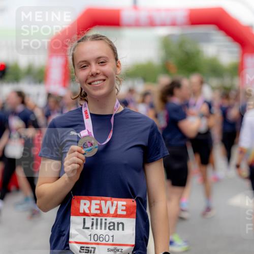 14.06.2026 - REWE Women's Run Michael Strokosch http://msf.ph/oto/9780559 14.06.2026 10:01:20 Laufen 10601, 57 meine-sportfotos.de