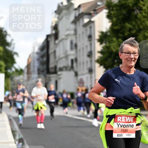 14.06.2026 - REWE Women's Run Dr. Thomas Lammeyer http://msf.ph/oto/9780580 14.06.2026 10:49:18 Laufen 5139, 571 meine-sportfotos.de