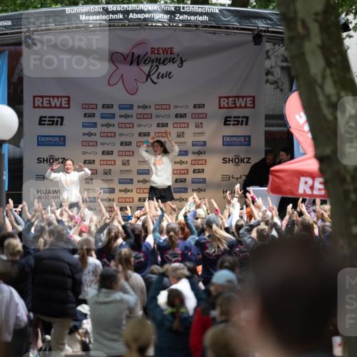 14.06.2026 - REWE Women's Run Michael Strokosch http://msf.ph/oto/9780626 14.06.2026 10:09:47 Laufen 34, 3, 34, 57, 57, 347 meine-sportfotos.de