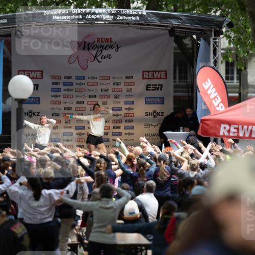 14.06.2026 - REWE Women's Run Michael Strokosch http://msf.ph/oto/9780642 14.06.2026 10:09:55 Laufen 3, 3, 7, 3, 57, 34, 7, 347, 34 meine-sportfotos.de